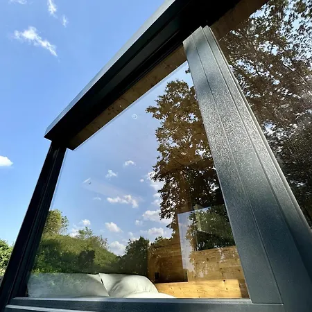 Caravanserei Oberhavel Hotel *